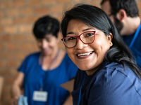 Family volunteering at foodshelf